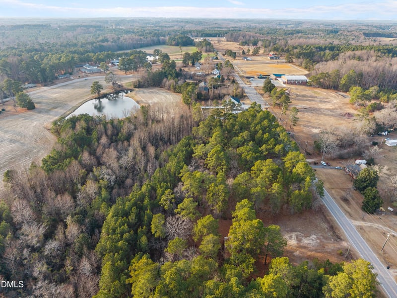 8407 Old Us Hwy 421, Lillington, NC 27546