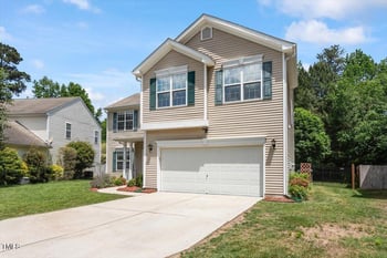 8408 Haines Creek Ln, Raleigh, NC 27616