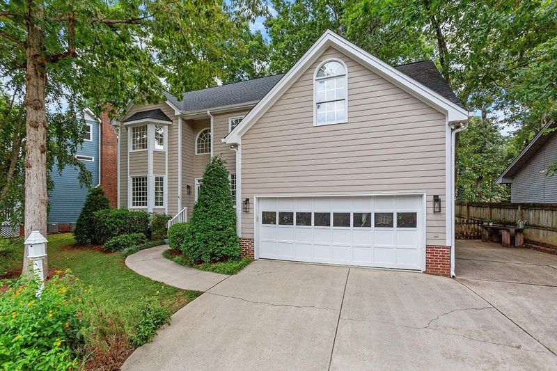 8408 Old Deer Trl, Raleigh, NC 27615
