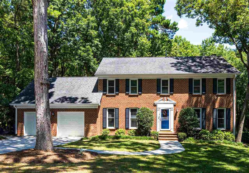 8408 Stonegate Dr, Raleigh, NC 27615