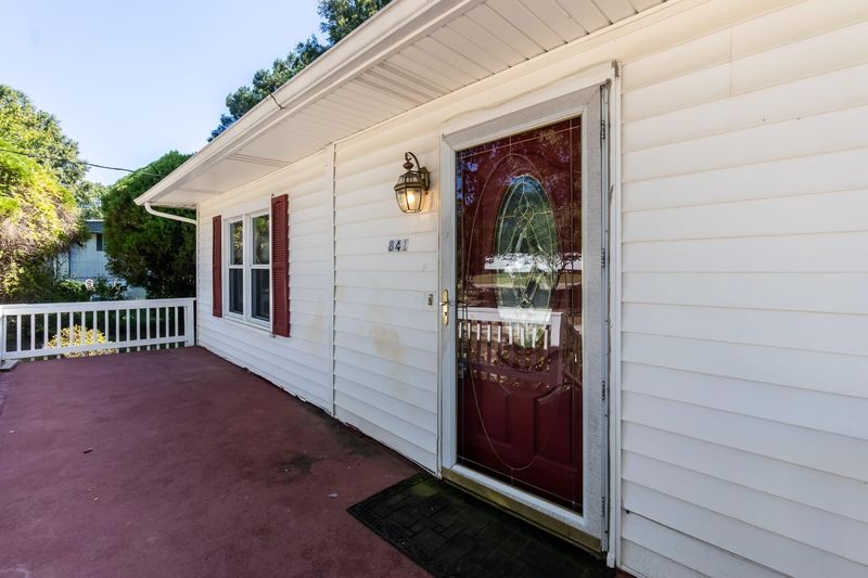 841 W Barbee St, Zebulon, NC 27597