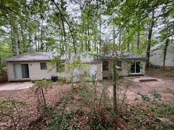 841 Barringer Dr, Raleigh, NC 27606