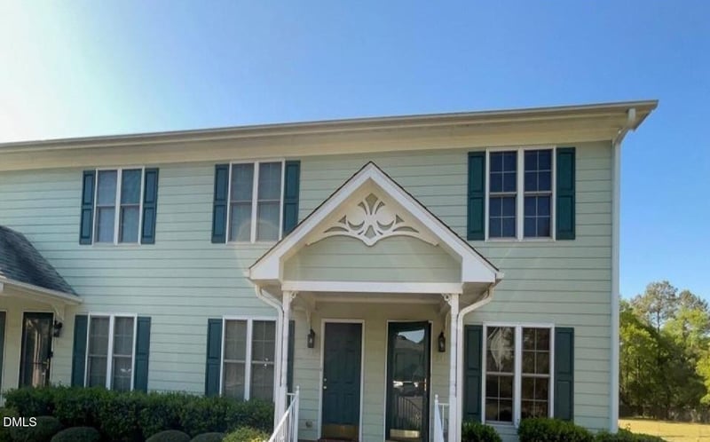 841 Capitol Pear Ln, Fayetteville, NC 28301