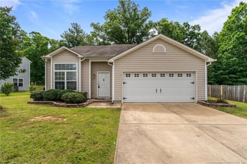 841 Golden Horseshoe Ln, Sanford, NC 27330