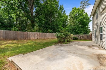 841 Golden Horseshoe Ln, Sanford, NC 27330