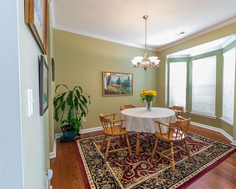 8412 Aztec Dawn Ct, Raleigh, NC 27613