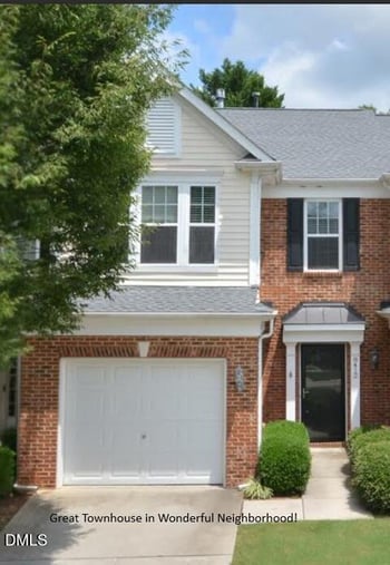 8412 Pilots View Dr, Raleigh, NC 27617