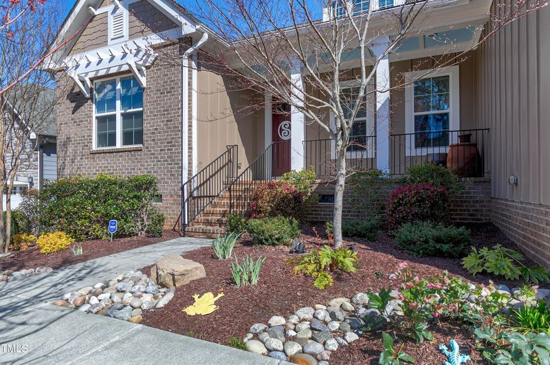 8413 Lentic Ct, Raleigh, NC 27615