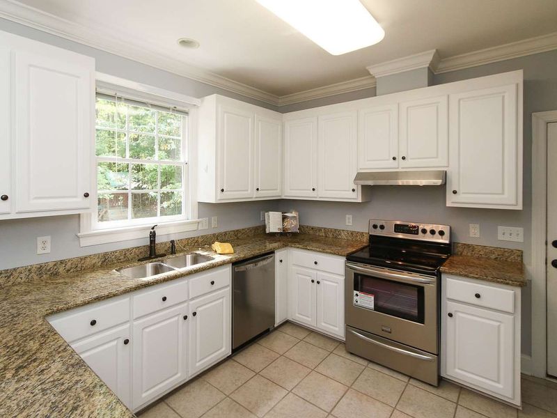 8415 Buck Crossing Dr, Durham, NC 27713