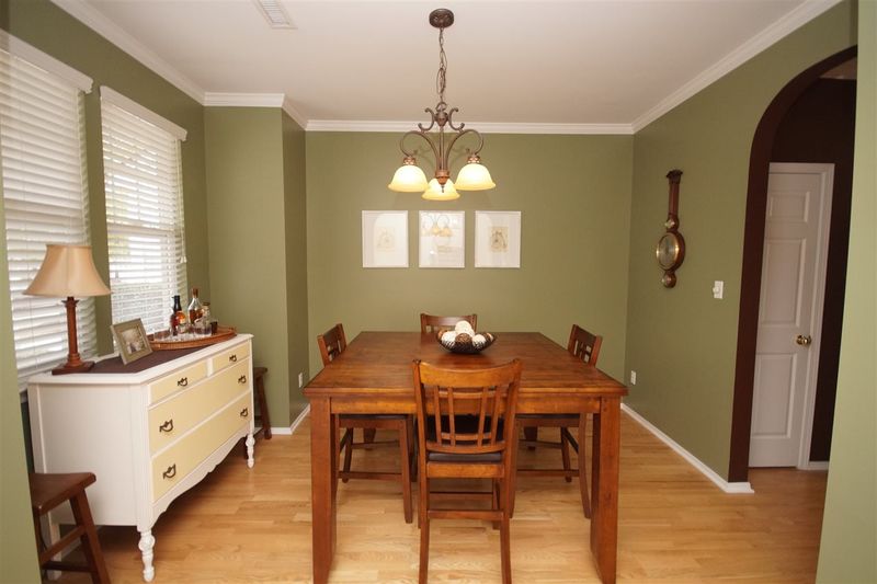 8415 Header Stone Dr, Raleigh, NC 27613