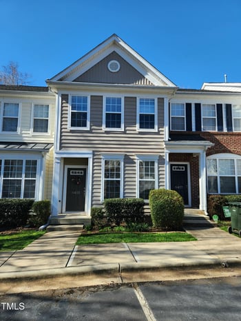 8415 Reedy Ridge Ln, Raleigh, NC 27613