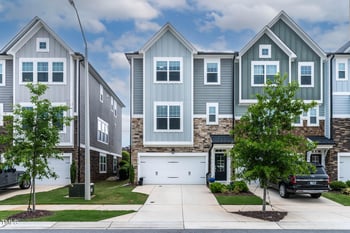 8415 Zinc Autumn Pa, Raleigh, NC 27615