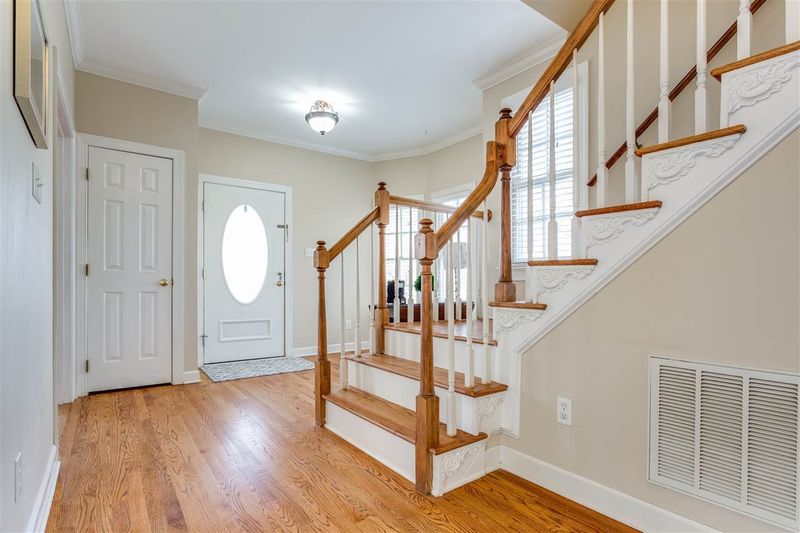 8416 Old Deer Trl, Raleigh, NC 27615