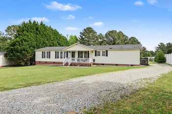 8417 Kenridge Ln, Fuquay Varina, NC 27526