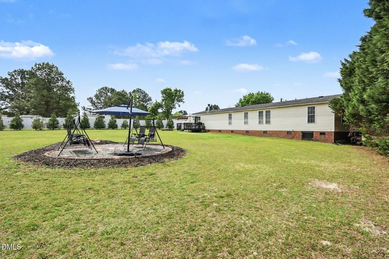 8417 Kenridge Ln, Fuquay Varina, NC 27526