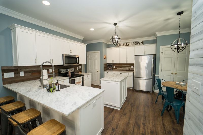 8417 Yucca Trl, Raleigh, NC 27615