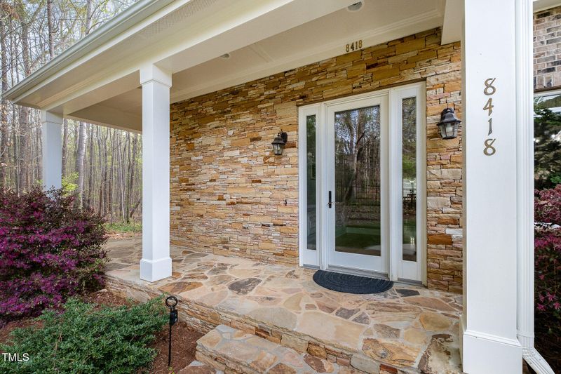 8418 Wheatstone Ln, Raleigh, NC 27613
