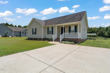 842 Campground Rd, Selma, NC 27576