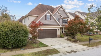 842 New Charleston Dr, Fuquay Varina, NC 27526