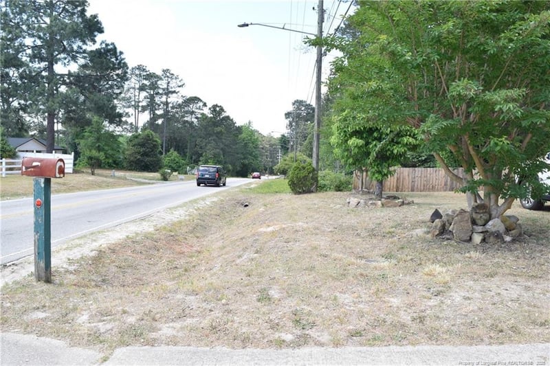 842 Shaw Mill Rd, Fayetteville, NC 28311