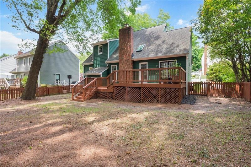 8420 Framingham Ct, Raleigh, NC 27615
