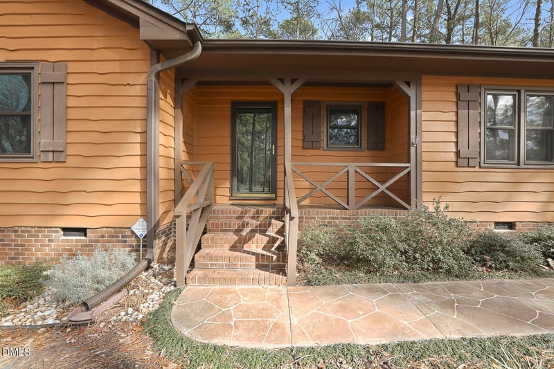 8421 Crowder Rd, Raleigh, NC 27603