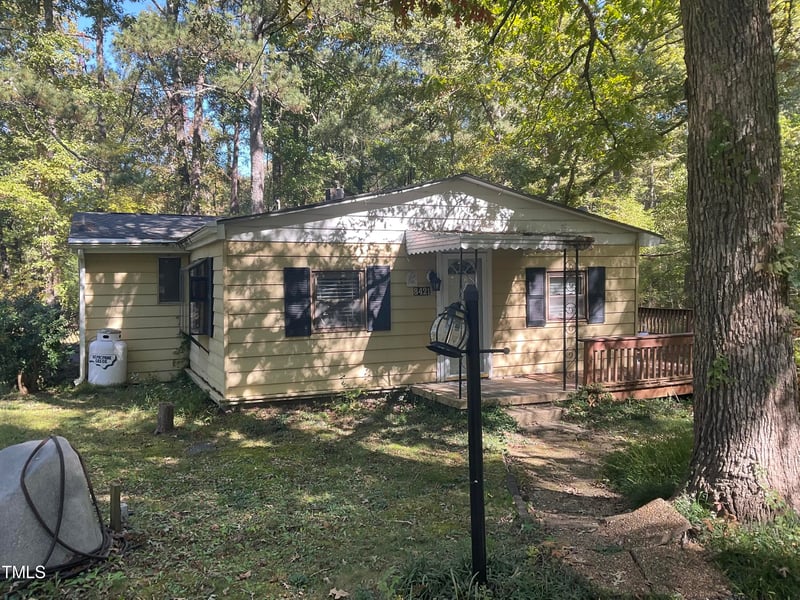 8421 Farrington Mill Rd, Chapel Hill, NC 27517