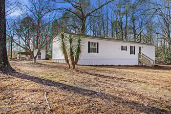 8421 Settlers Hill Rd, Willow Springs, NC 27592