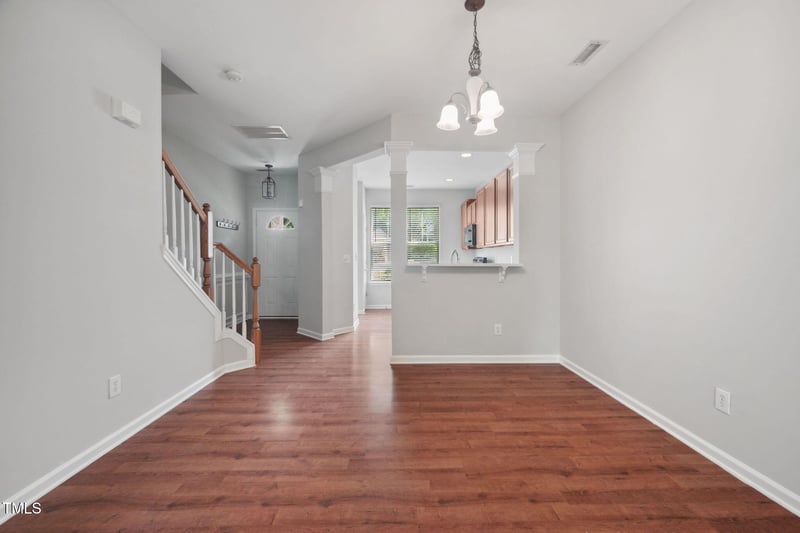 8422 Central Dr, Raleigh, NC 27613