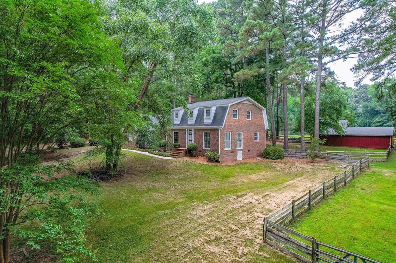8424 Crowder Rd, Raleigh, NC 27603