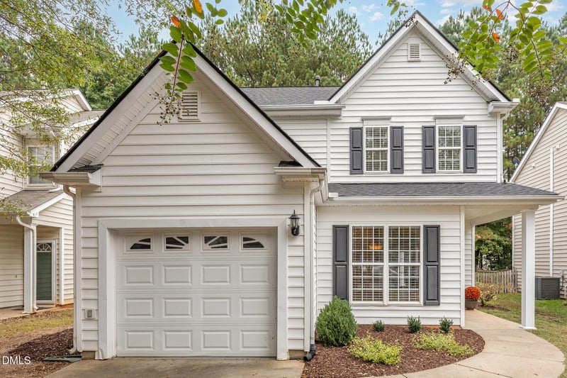8424 Parkstone Dr, Raleigh, NC 27613