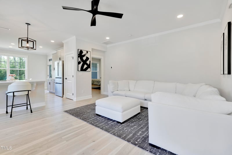 8426 Garnet Rose Ln, Raleigh, NC 27615