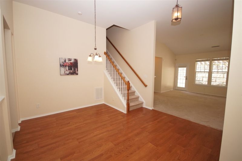 8429 Header Stone Dr, Raleigh, NC 27613