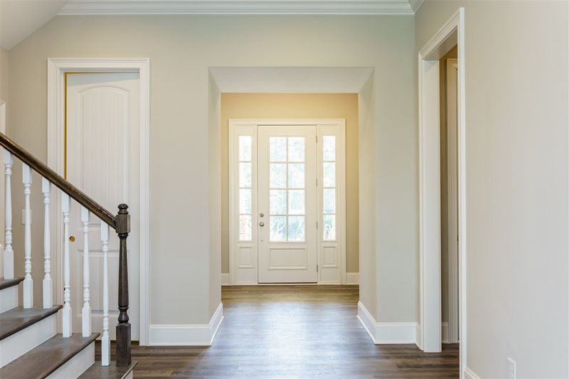 8429 Secreto Dr, Raleigh, NC 27606