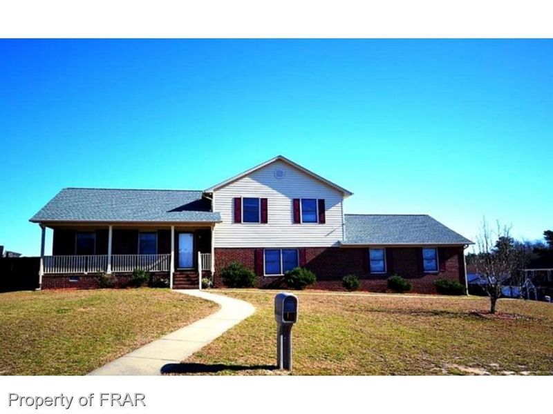 843 Schley Dr, Fayetteville, NC 28314