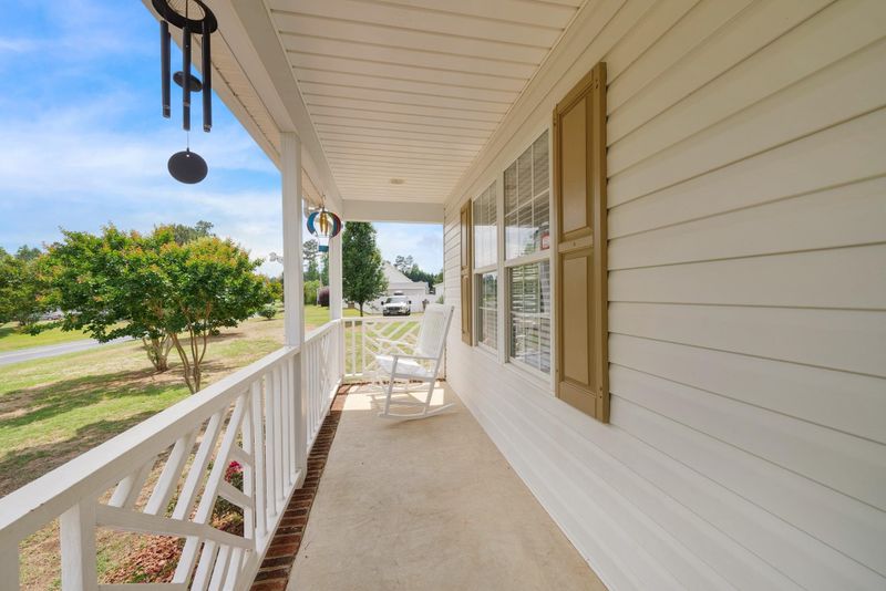 843 Sunrise Dr, Garner, NC 27529