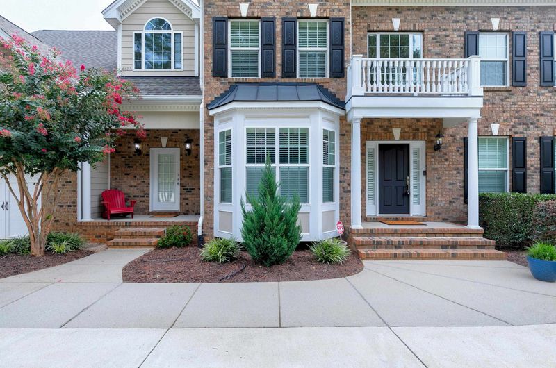 8431 Henderson Rd, Apex, NC 27539
