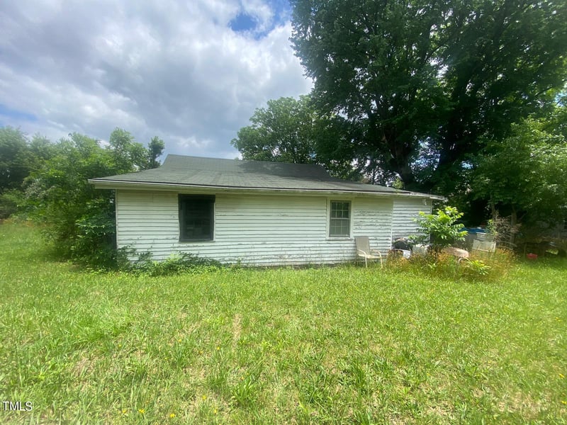 8433 Little Woody Ct, Zebulon, NC 27597