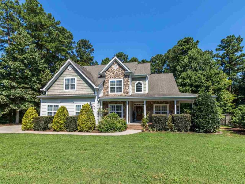 8437 Montavista Ln, Wake Forest, NC 27587