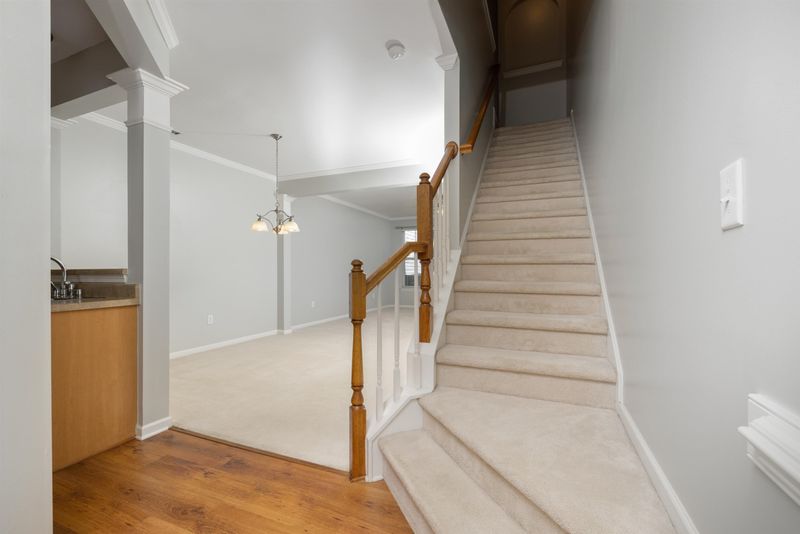 8438 Central Dr, Raleigh, NC 27613