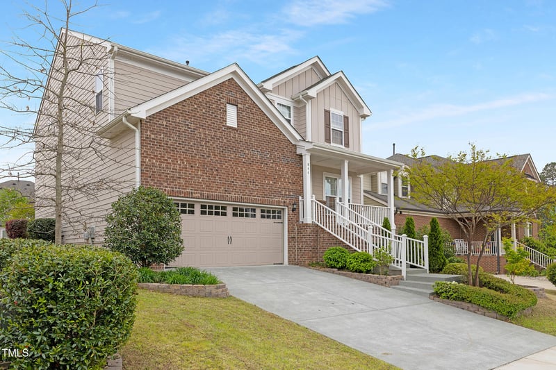 844 Cozy Oak Ave, Cary, NC 27519