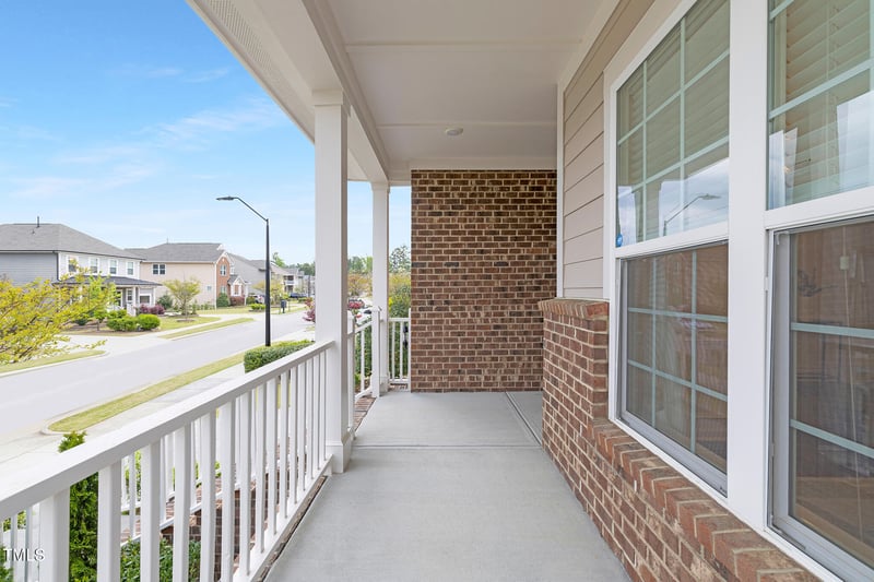 844 Cozy Oak Ave, Cary, NC 27519
