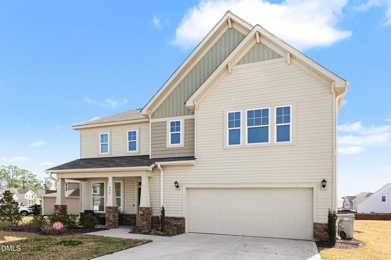 844 Golden Plum Ln, Zebulon, NC 27597