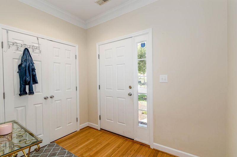 844 Saratoga Dr, Durham, NC 27704