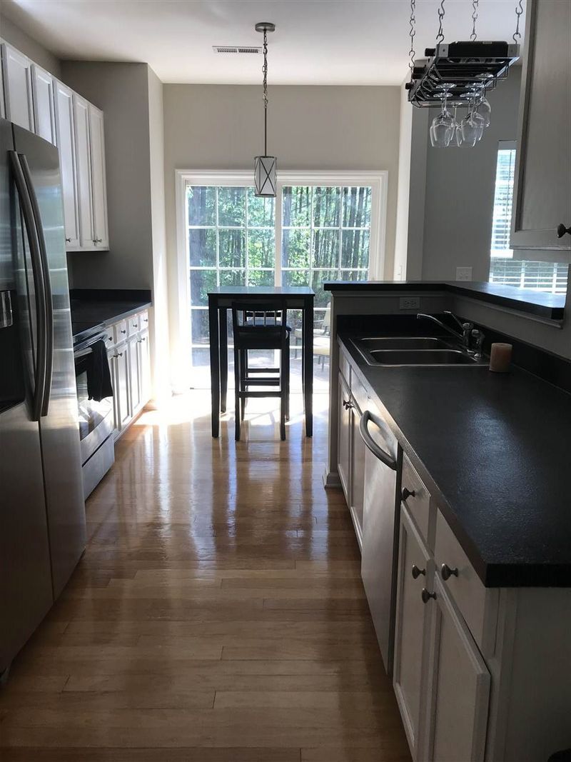 8440 Parkstone Dr, Raleigh, NC 27613