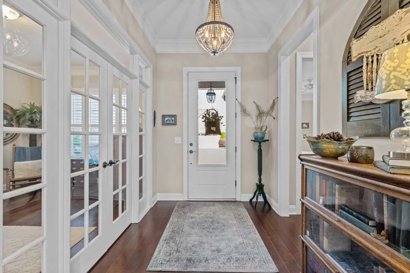 8441 Lochwind Rn, Raleigh, NC 27615
