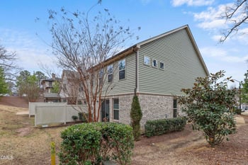 845 Rymark Ct, Cary, NC 27513