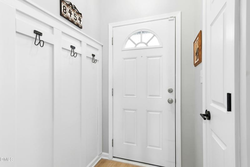 8454 Central Dr, Raleigh, NC 27613
