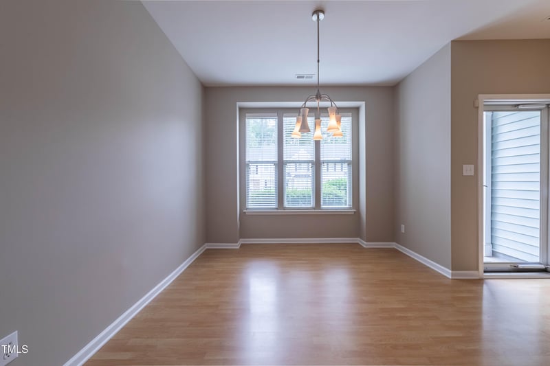 8459 Central Dr, Raleigh, NC 27613