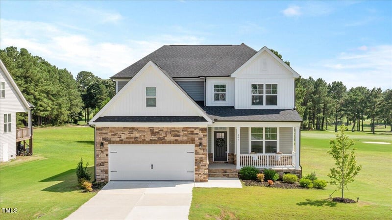 846 Barbour Farm Ln, Four Oaks, NC 27524